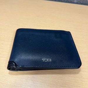 TUMI wallet